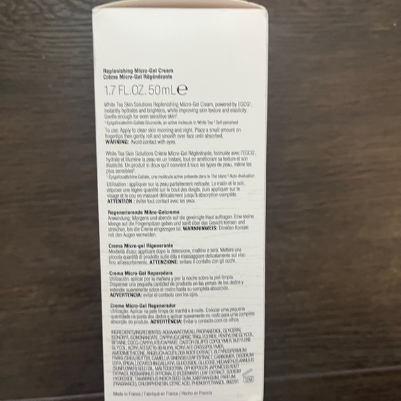 Elizabeth Arden White Tea Skin Solutions Serum & Cream - Picture 4 of 5